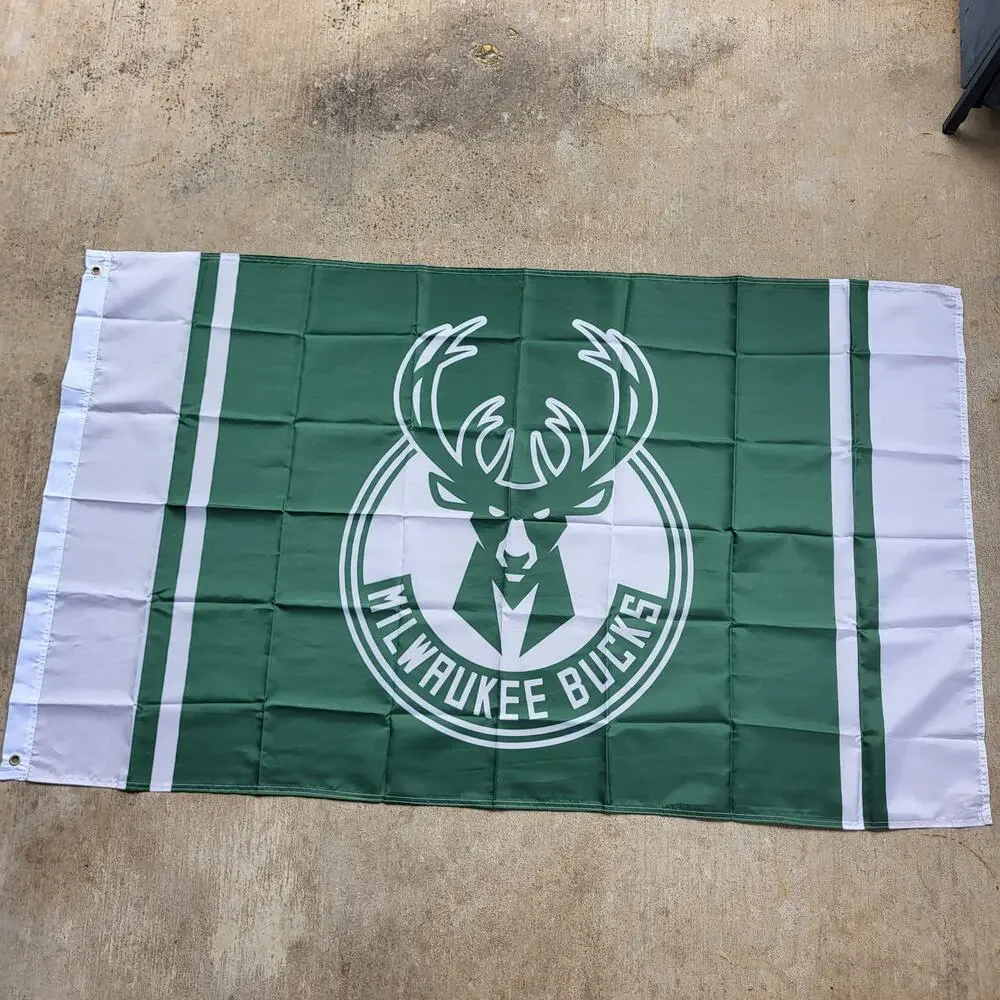 Milwaukee Bucks Flag Banner‎ New 3x5 Ft Mancave Garage Gameday Dorm Office